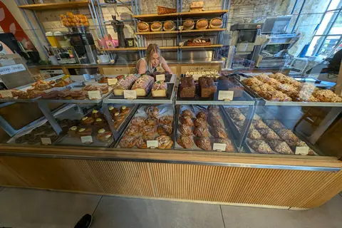 Lola's Bakery photo 2